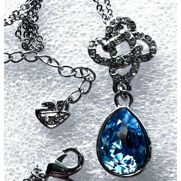 Blue & Clear Swarovski Crystal Teardrop Pendant 16" Silver-tone Necklace Swan - Picture 4 of 7